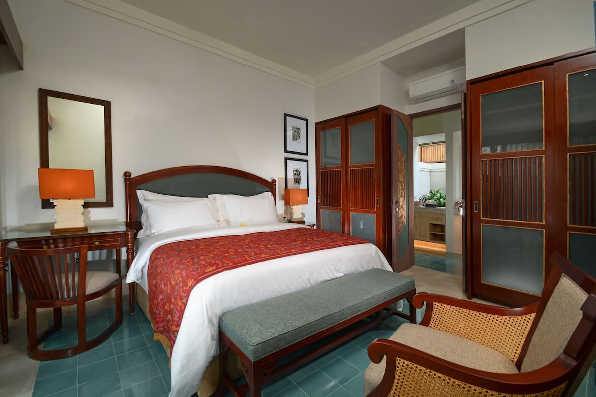 1 bedroom, in-room safe, individually decorated, individually furnished