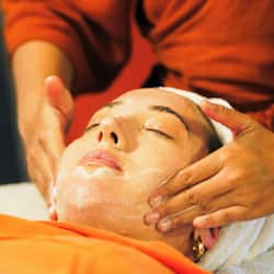 Couples treatment room(s), body treatments, aromatherapy