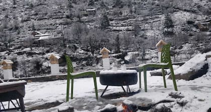 Offbeat Abodes - Tirthan Valley