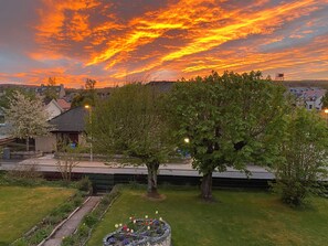 6 habitaciones, ropa de cama de alta calidad y decoración personalizada 