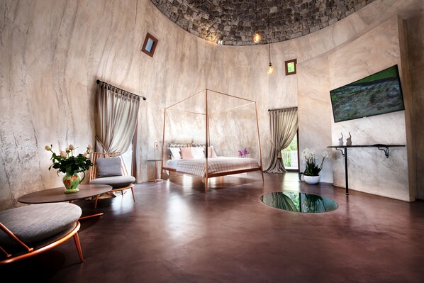 Suite, Sea View | Minibar, in-room safe, individually decorated, desk - La Fornace Relais & SPA (Castellammare di Stabia)