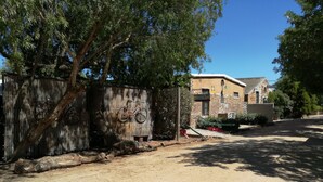 Outdoor wedding area - Damarakloof farm cottage (Stellenbosch)
