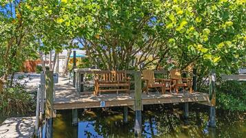 House, 2 Bedrooms | Property grounds