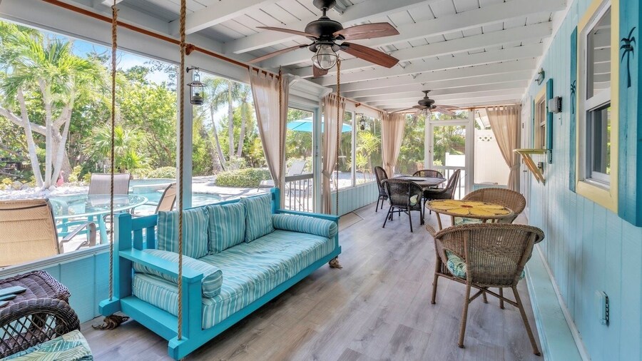 Manatee Manor 2 Bedroom Home by RedAwning