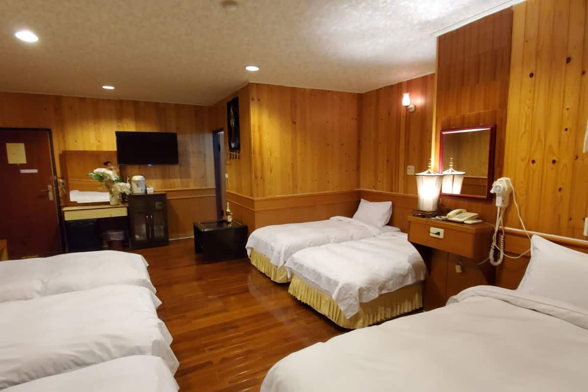 Family Room, Multiple Beds, Non Smoking (205) | Down duvets, blackout curtains, free WiFi, bed sheets