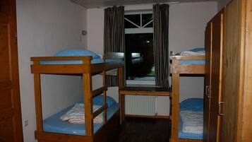 Bàn, truy cập Internet không dây miễn phí