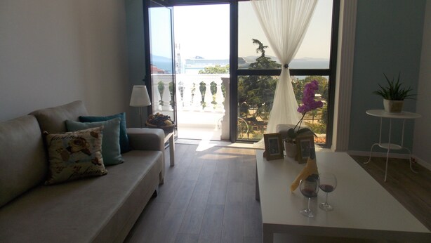 Unclassified image, 1 of 20, button - Amarilis Luxury Apartment (Sarandë)