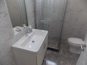 Apartment, Sea View | Bathroom