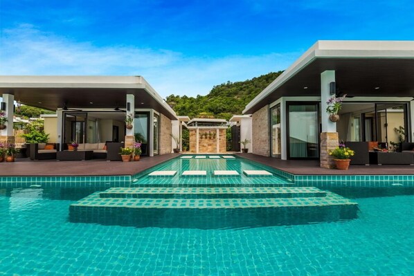 Private pool - Resort Pool Villa With 5 Bedrooms TS1 (Hua Hin)