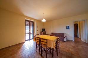 Apartment, 3 Bedrooms (Civetta 1) | Living area