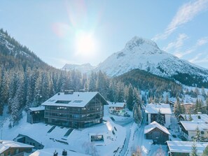 Land view from property - New Hotel Kristberg in Lech with Spa, outdoor pool and panoramic view (Lech am Arlberg)