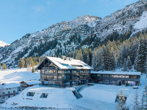 New Hotel Kristberg In Lech With Spa, Outdoor Pool And Panoramic View - Lech