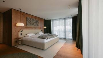 Deluxe Suite, Balcony, City View | Hypo-allergenic bedding, in-room safe, free WiFi, bed sheets