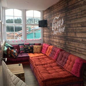 Sala de estar en el lobby