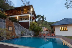 Exterior - Grand Pool Villa (Karon)