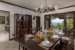 In-room dining - Grand Pool Villa (Karon)