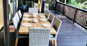 House, 4 Bedrooms | Terrace/patio