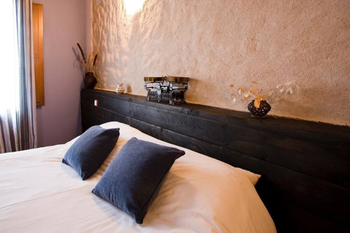 Double Room, 1 Double Bed