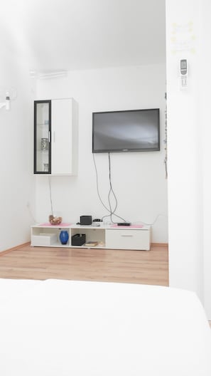 Apartment, 2 Bedrooms (AP3)