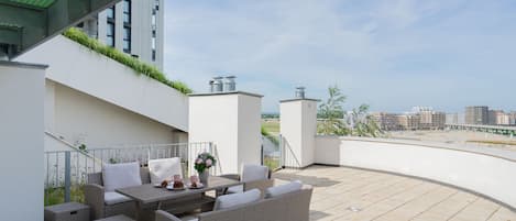Premium Apartment, Terrace, Lake View | Terrace/patio