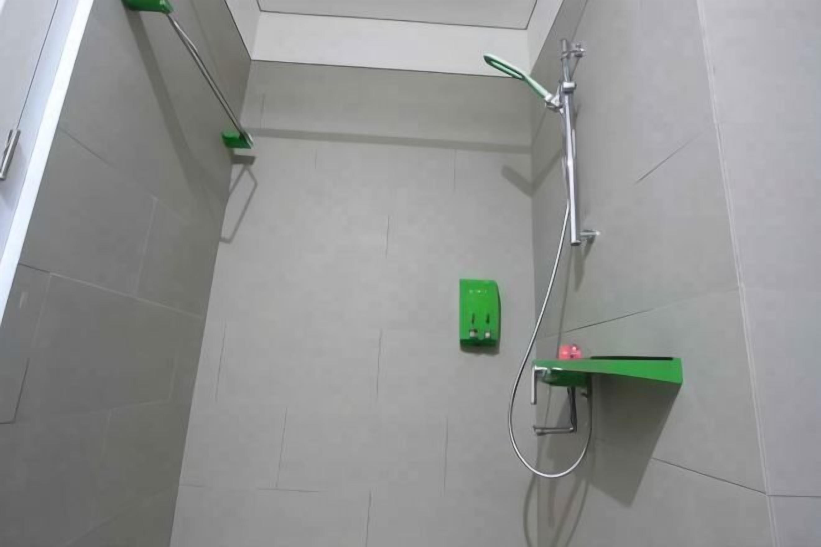 浴室 | 淋浴設備、提供毛巾、番梘、洗頭水