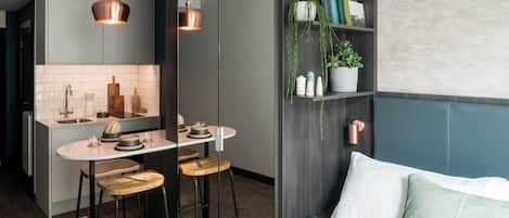 1 bedroom, memory-foam beds, in-room safe, laptop workspace