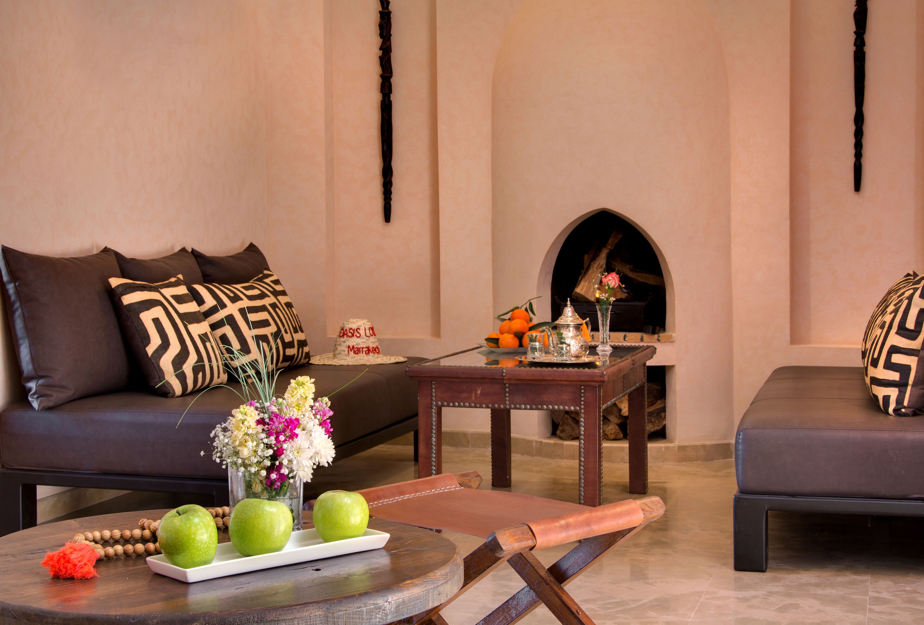 junior suite, 1 bedroom (lodge) | living area | 43-inch plasma tv with satellite channels, led tv, fireplace