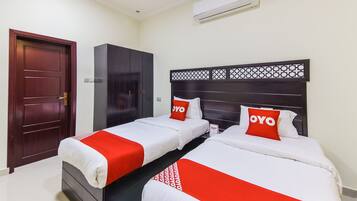 Standard Double or Twin Room | Minibar, iron/ironing board, free WiFi, bed sheets