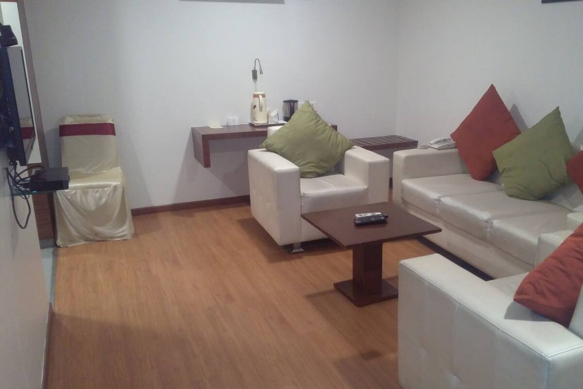 In-room safe, blackout curtains, rollaway beds, free WiFi