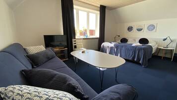 Standard Room | 1 bedroom, free WiFi, bed sheets, wheelchair access