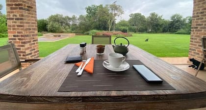 Esther's Country Lodge