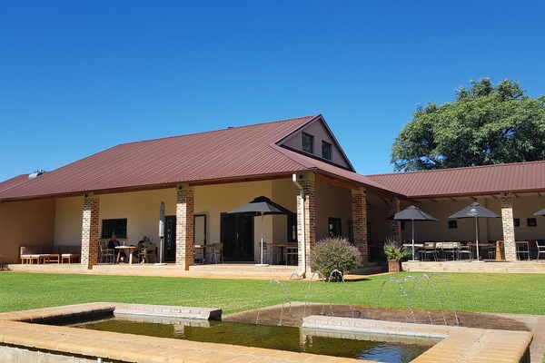 Se sirven desayunos, comidas y cenas