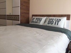 Apartment, Raucher, Stadtblick