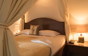 Deluxe Room, Garden View | 1 bedroom, rollaway beds, free WiFi