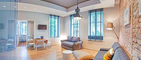 Studio (Chopina 22/1)