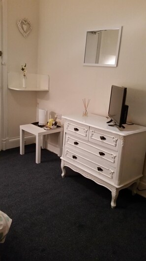 1 bedroom, free WiFi - Blue Peter Hotel (Stranraer)