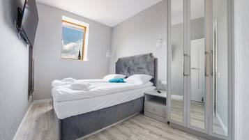 Căn hộ (Monte Cassino 40/13) | Truy cập Internet không dây miễn phí, bộ trải giường