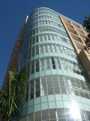 Property entrance - NYC in Brazil (São Paulo)