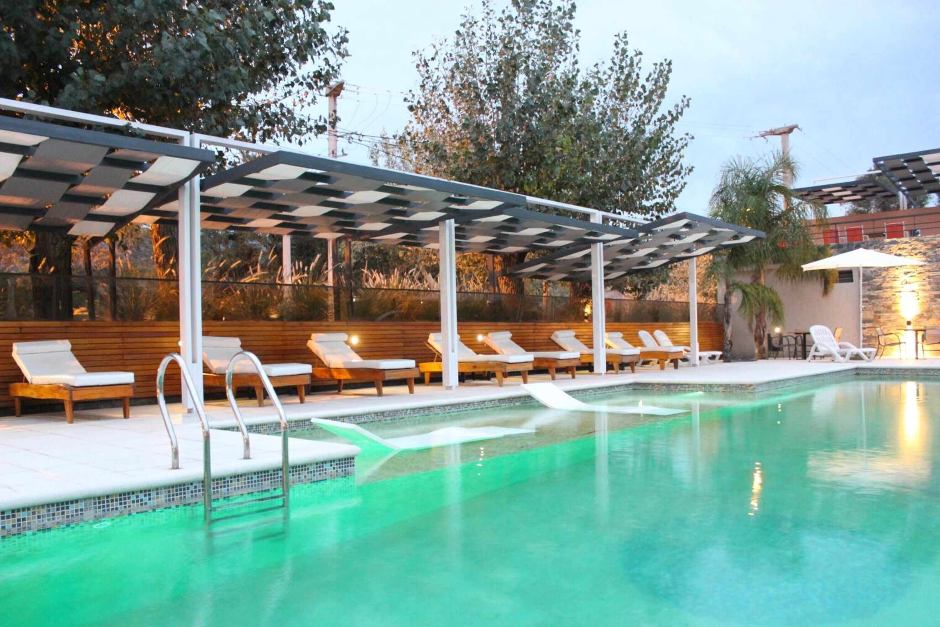 outdoor pool, pool loungers