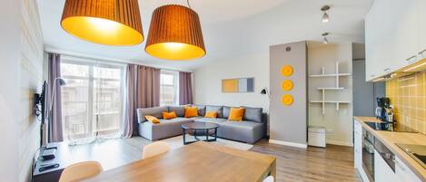 Appartement (Polna 58/19) | Een laptopwerkplek, een strijkplank/strijkijzer, gratis wifi, beddengoed