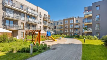 Área de juegos infantiles al aire libre