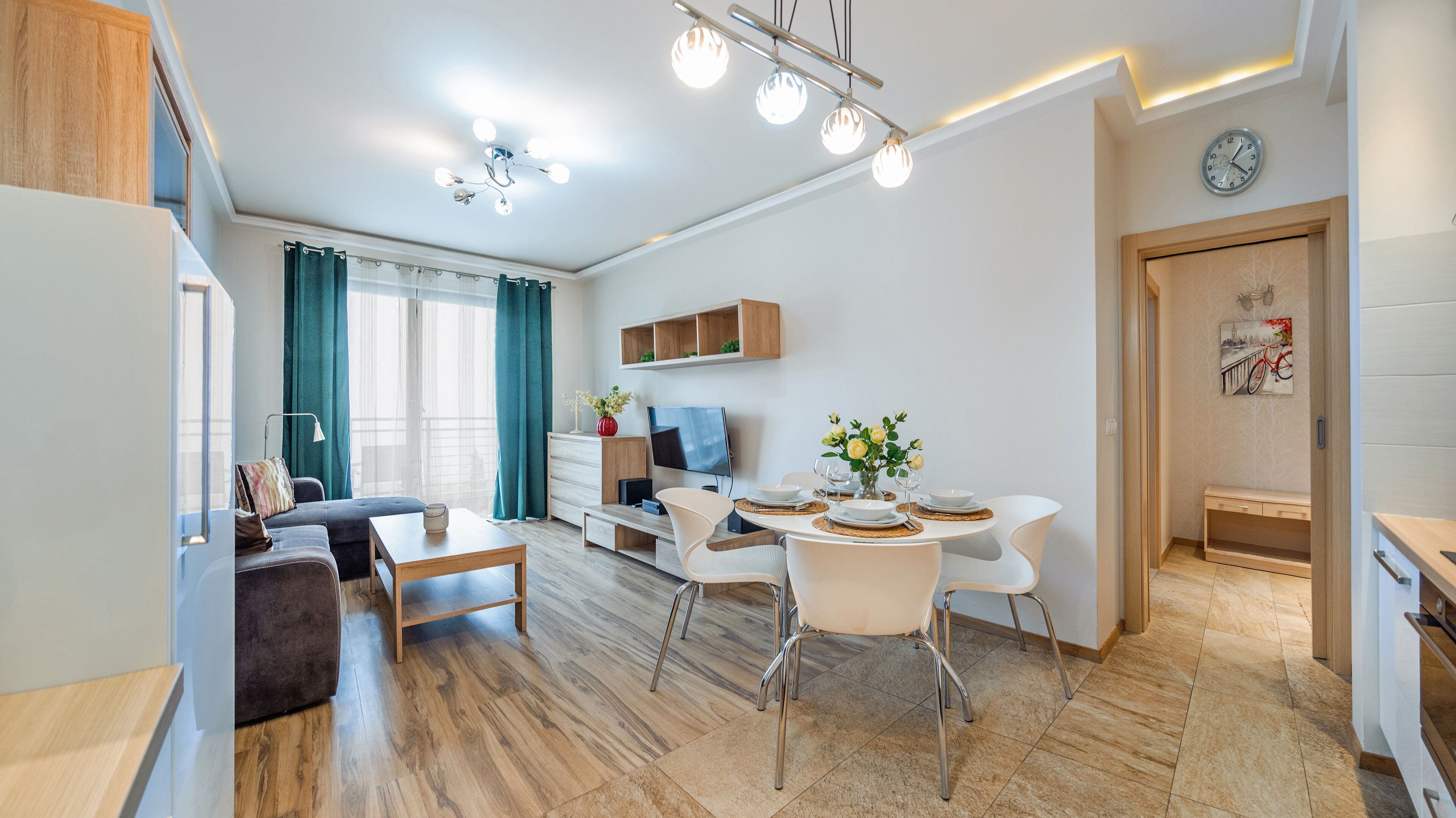 Apartment (B 28) | Living area | Flat-screen TV, ping pong