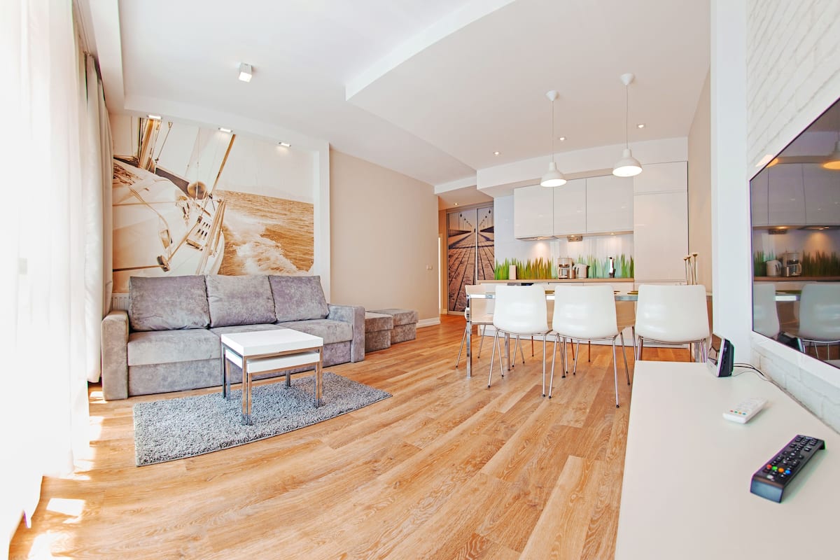 Apartment (C28) | 2 bedrooms, individually decorated, individually furnished