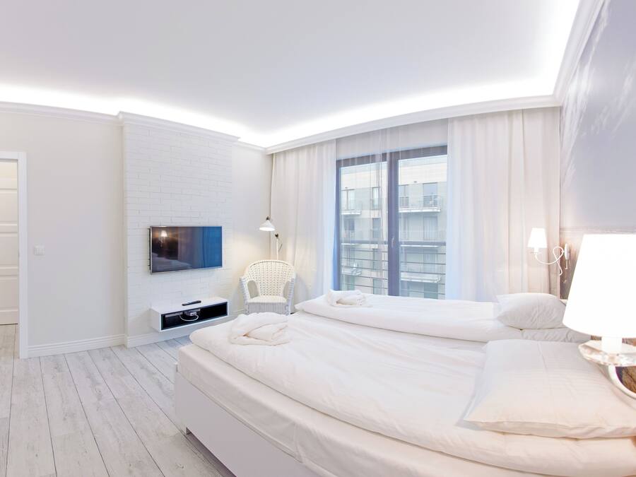 Apartment (51C) | Individually decorated, individually furnished, laptop workspace