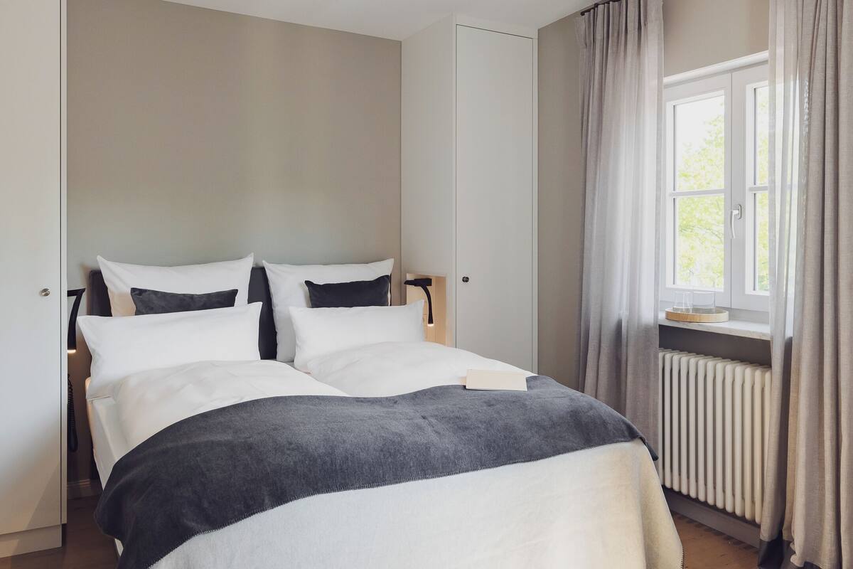 Singola Comfort | 1 camera, una cassaforte in camera, Wi-Fi gratuito, lenzuola