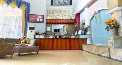 OYO 832 Kenari Asri Hotel