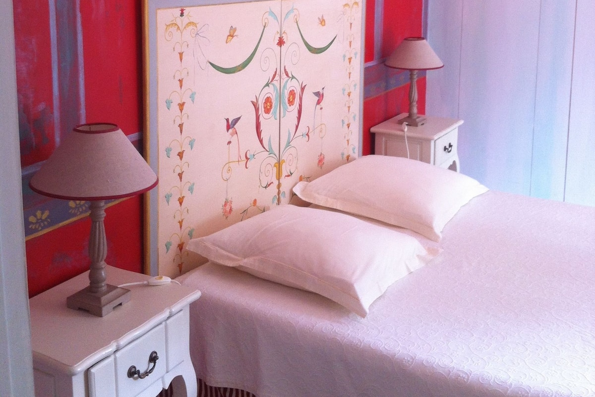 Habitación doble (Vénitienne) | Decoración personalizada, muebles diferentes y cortinas blackout