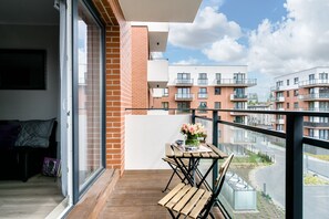 Apartamento grand, 2 quartos | Sacada