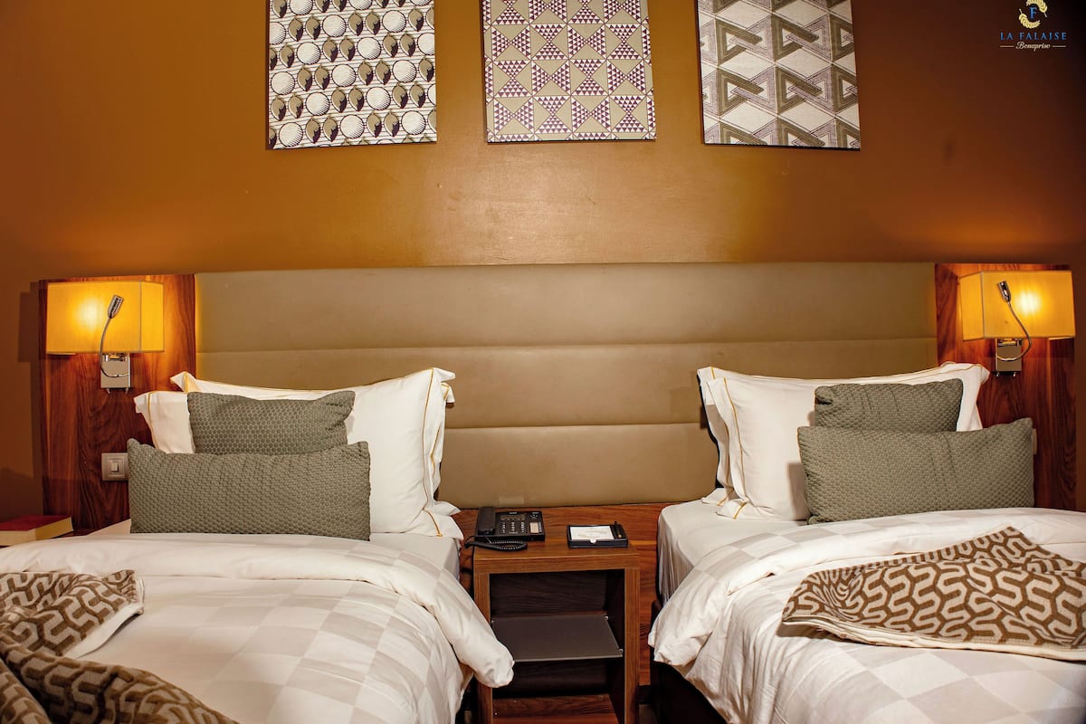 Double or Twin Room | Hypo-allergenic bedding, Tempur-Pedic beds, minibar, in-room safe