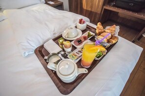 Restauration dans la chambre